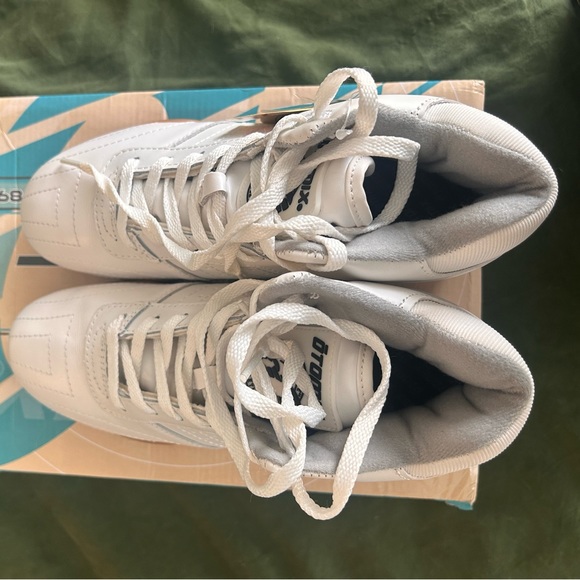 Otomix Classic Weightlifting Shoes - Picture 5 of 6